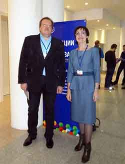 Alexander Rusakov and Tatiana Ershova in the Forum lobby