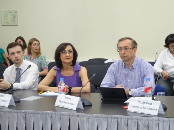 Aleksander Malakhov (Analitical Center for the Government of the Russian Federation), Tatiana Ershova and Yuri Hohlov